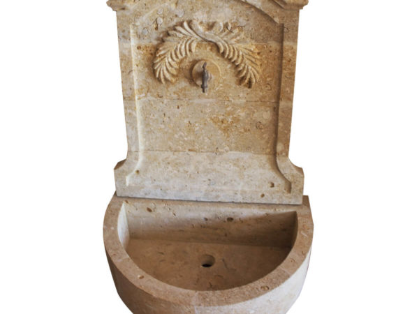 fontaine murale en pierre